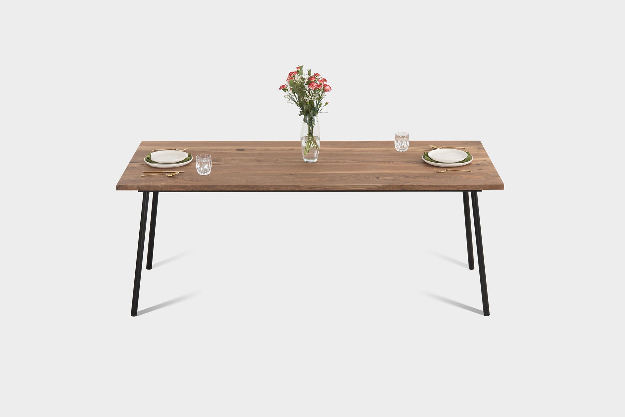 MARTA | Esstisch aus Nussbaum image 7