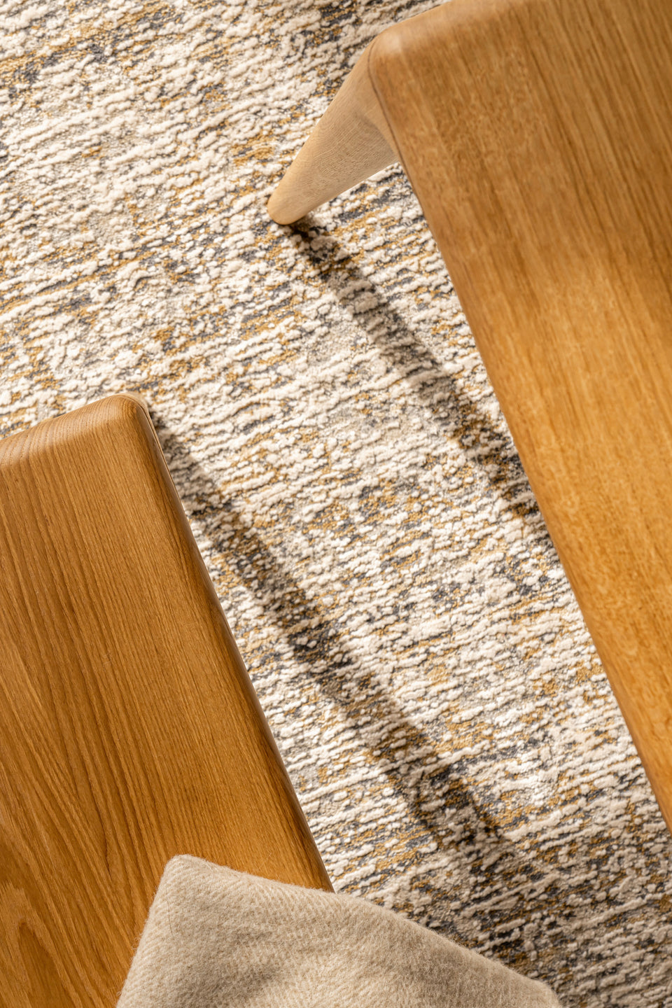 Nahtloses Design mit abgerundeten Kanten und klaren Linien.