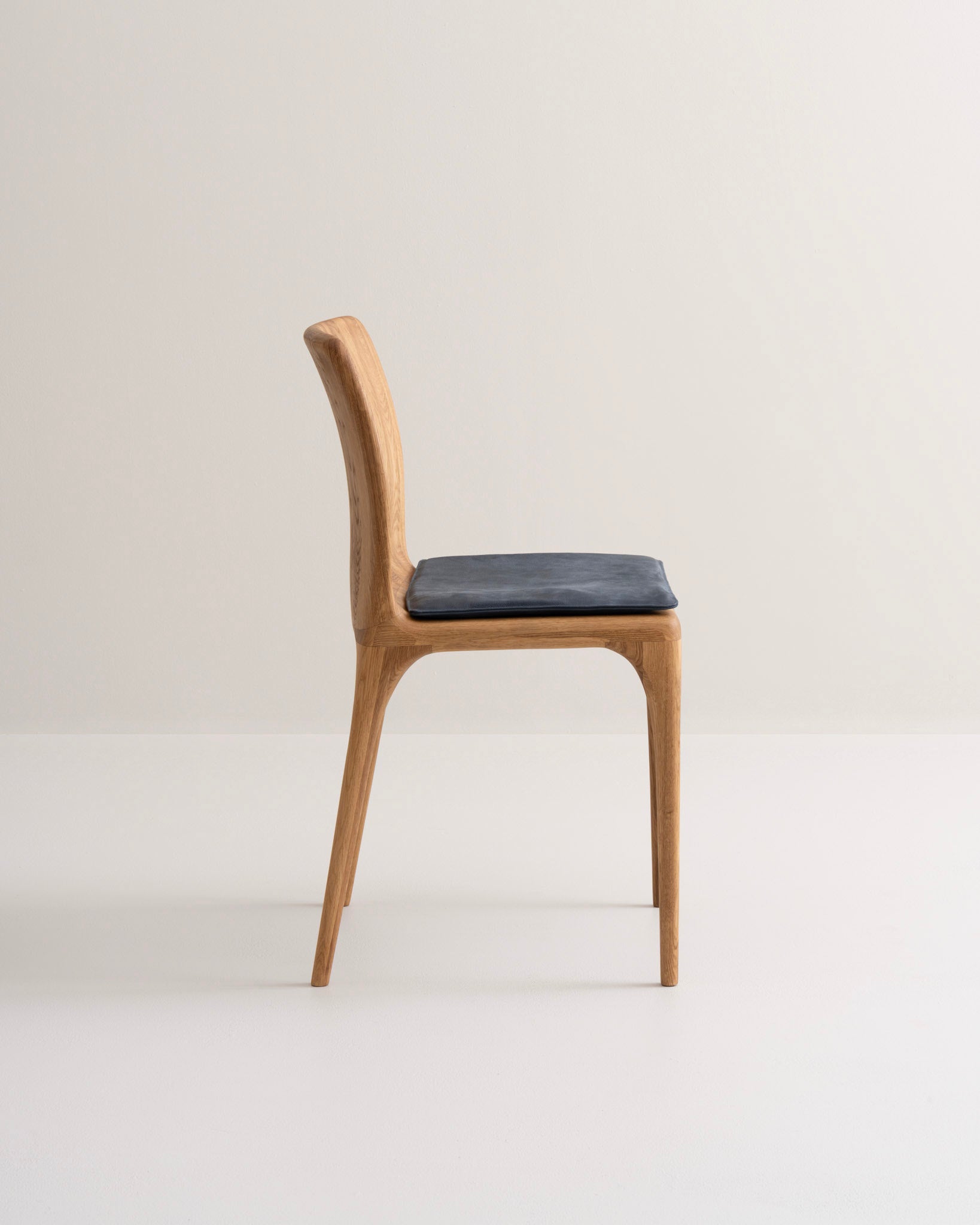 LÜNA | Stuhl image 30