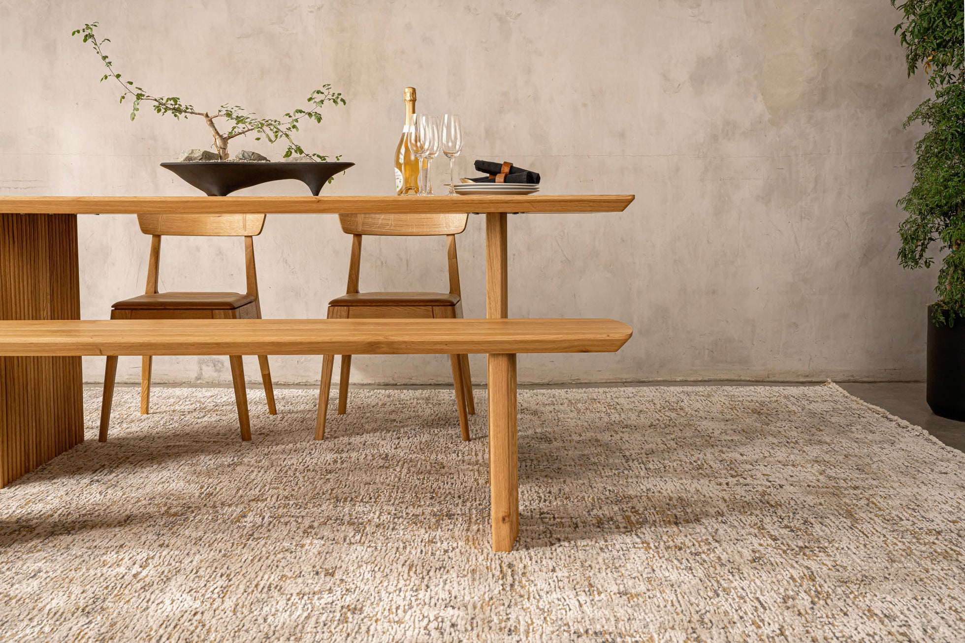 Vereint japanisches Erbe mit zeitlosem, modernem Design.
