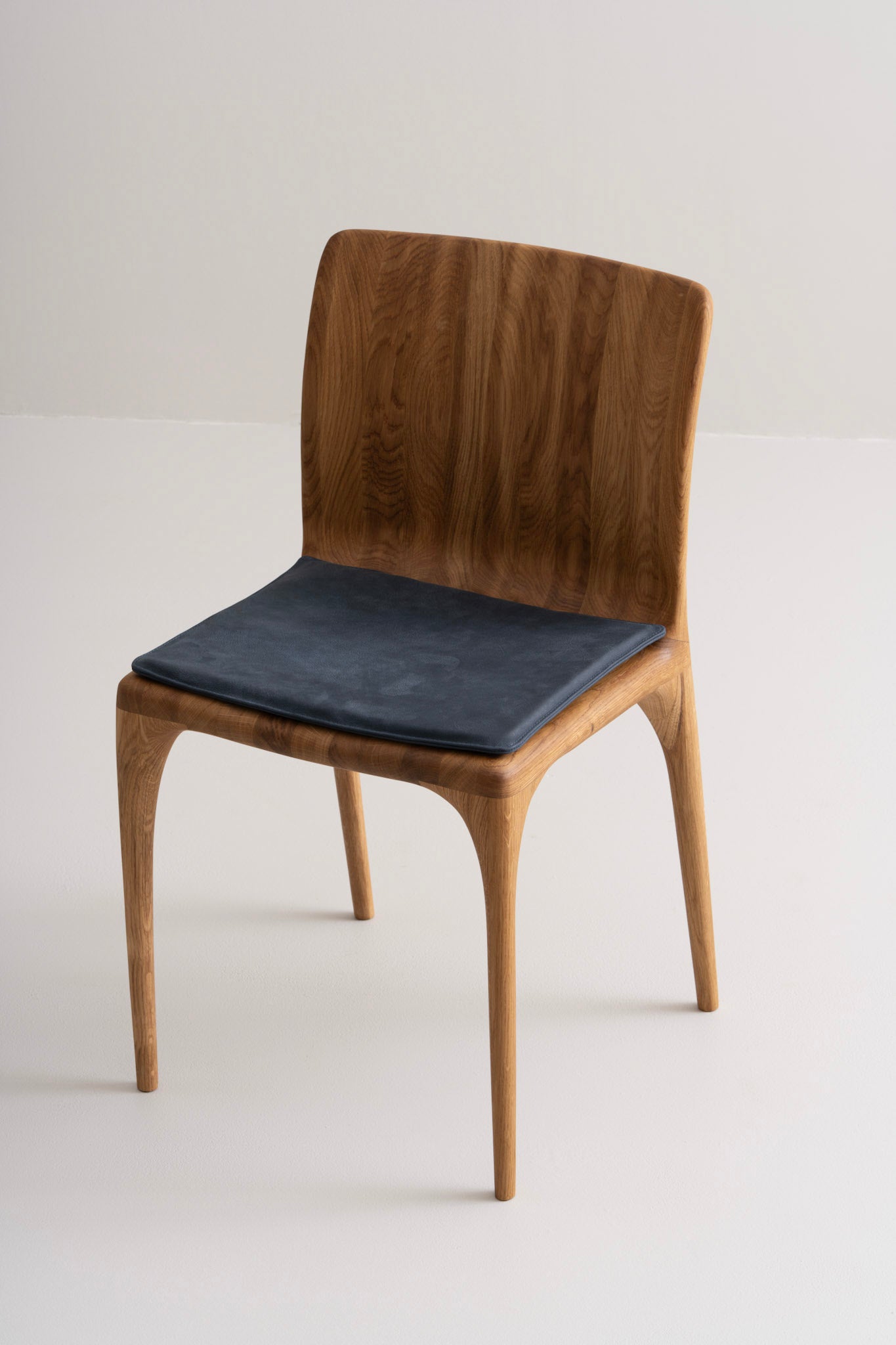 LÜNA | Stuhl image 32