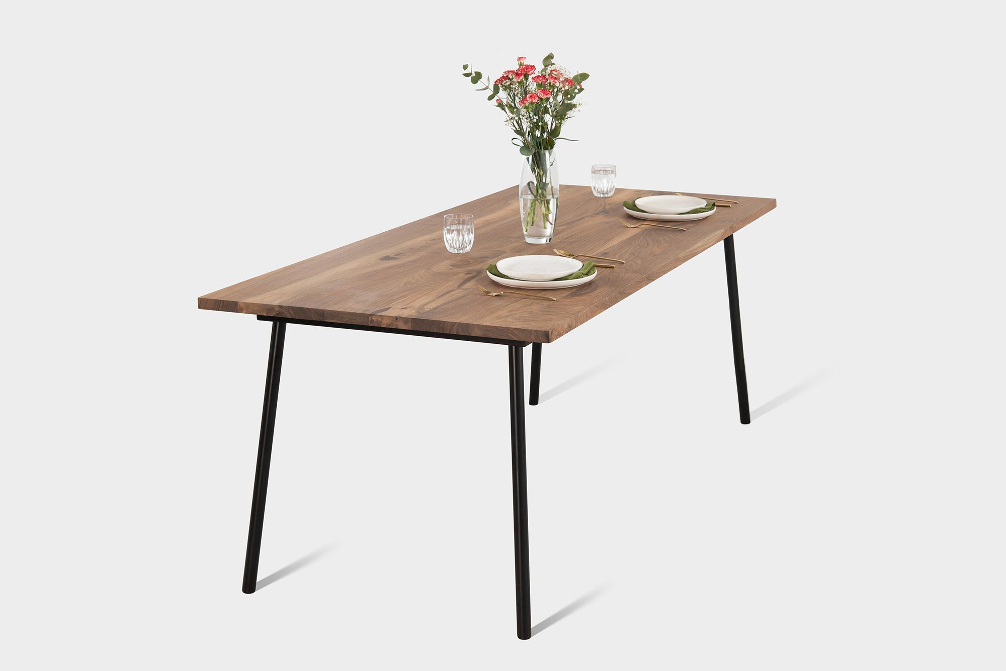 MARTA | Esstisch aus Nussbaum image 13