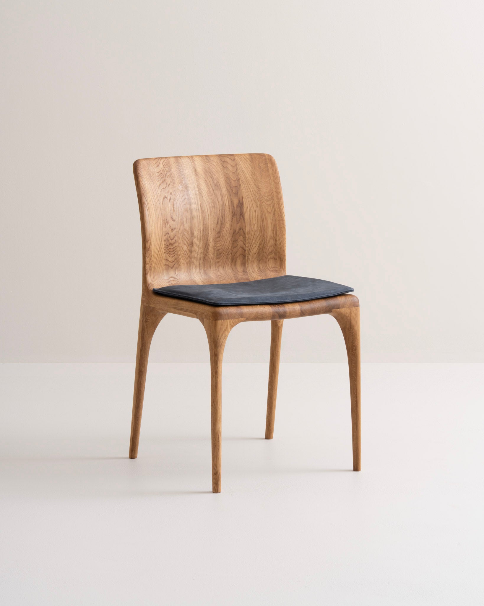 LÜNA | Stuhl image 30