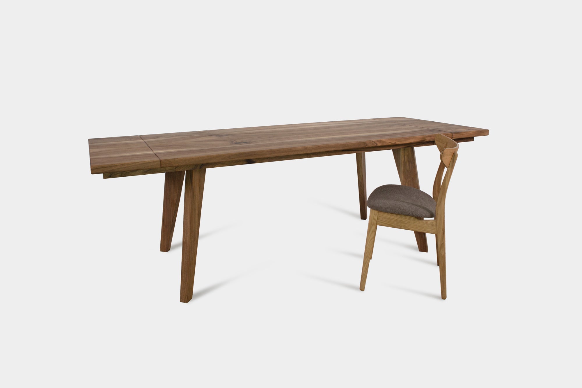 Extendable Dining Table In Oak Or Walnut | AMBER Extendable-Hardman Design